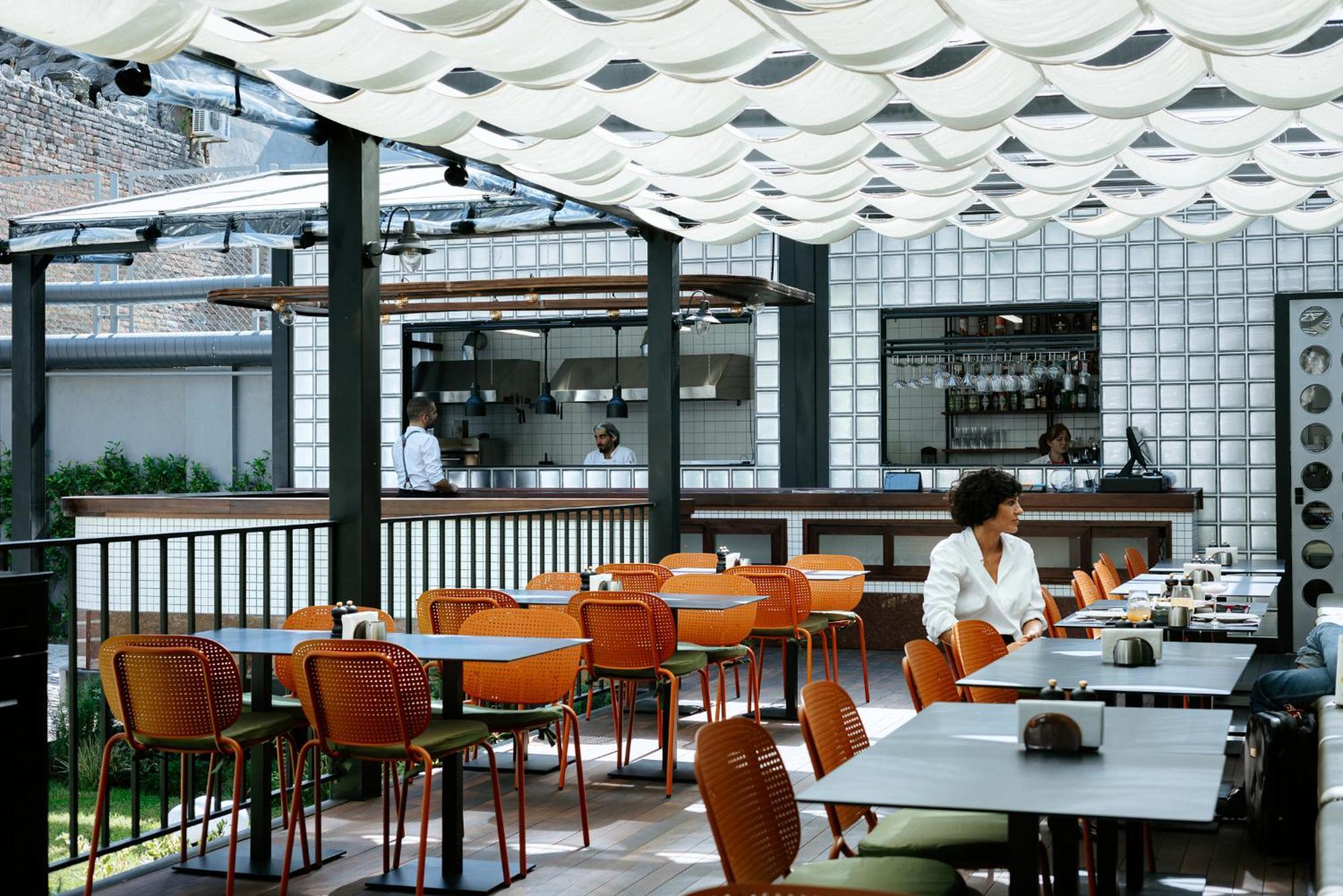 Hotel Twenties Tbilisi - Stay & Dine 외부 사진