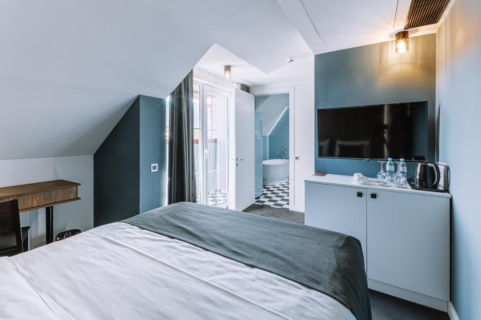 Hotel Twenties Tbilisi - Stay & Dine 외부 사진